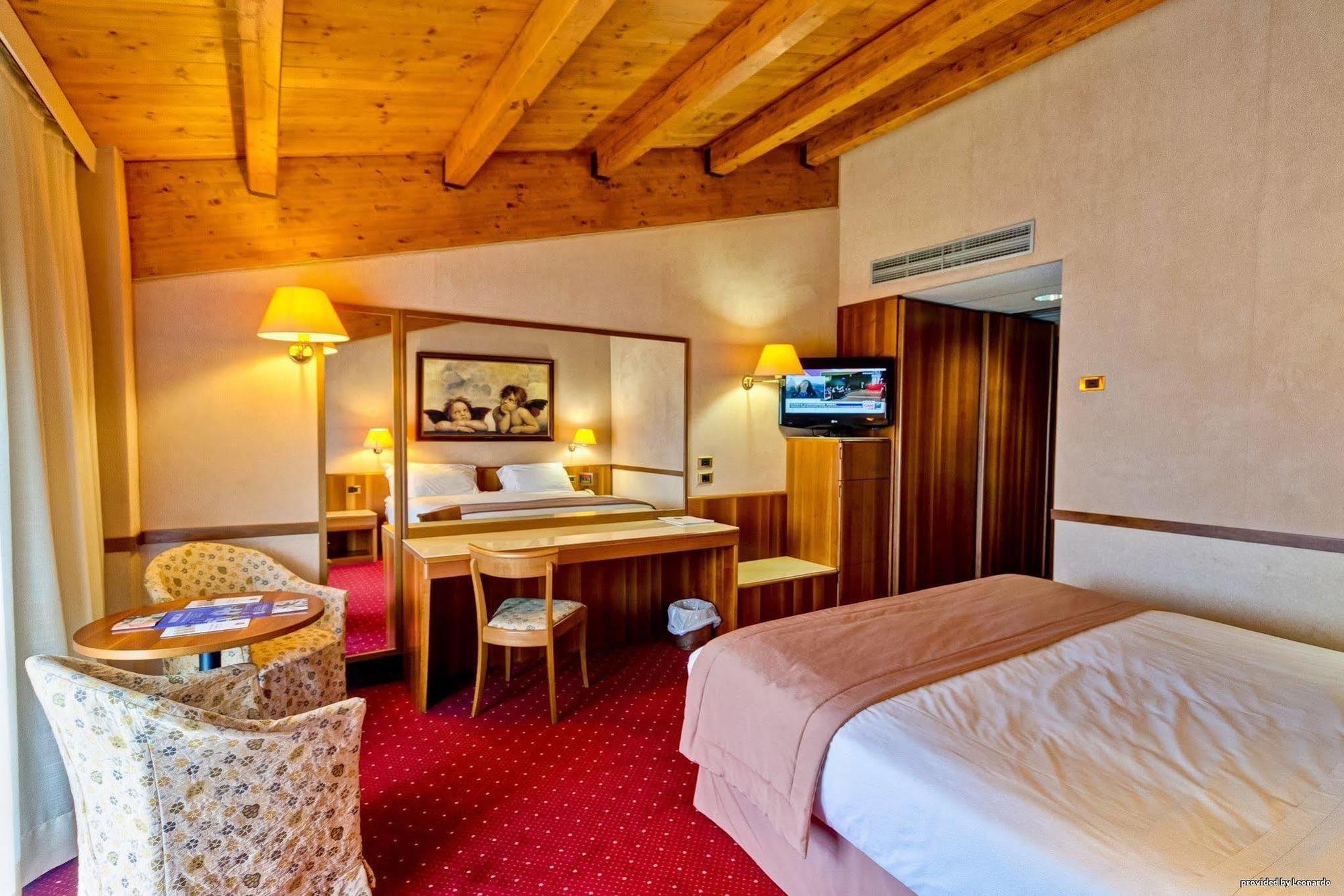 Best Western Hotel Salicone Norcia Extérieur photo